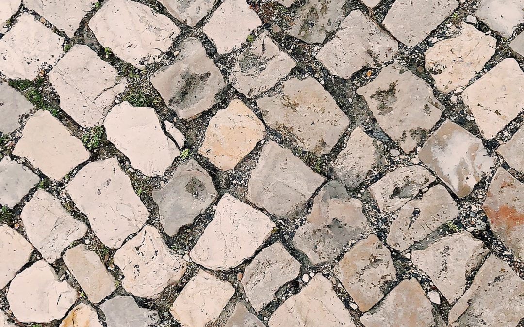 Pavé drainant : Le guide complet sur les problèmes de drainage de votre pavé