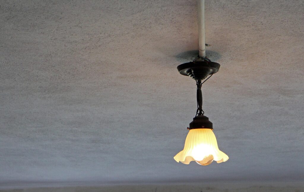 installation plafonnier